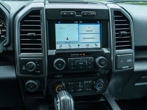 Used 2018 Ford F150 XLT w/ Equipment Group 302A Luxury AWD/4WD image 26