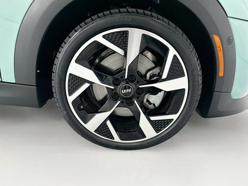 Certified 2026 MINI Cooper S FWD image 32
