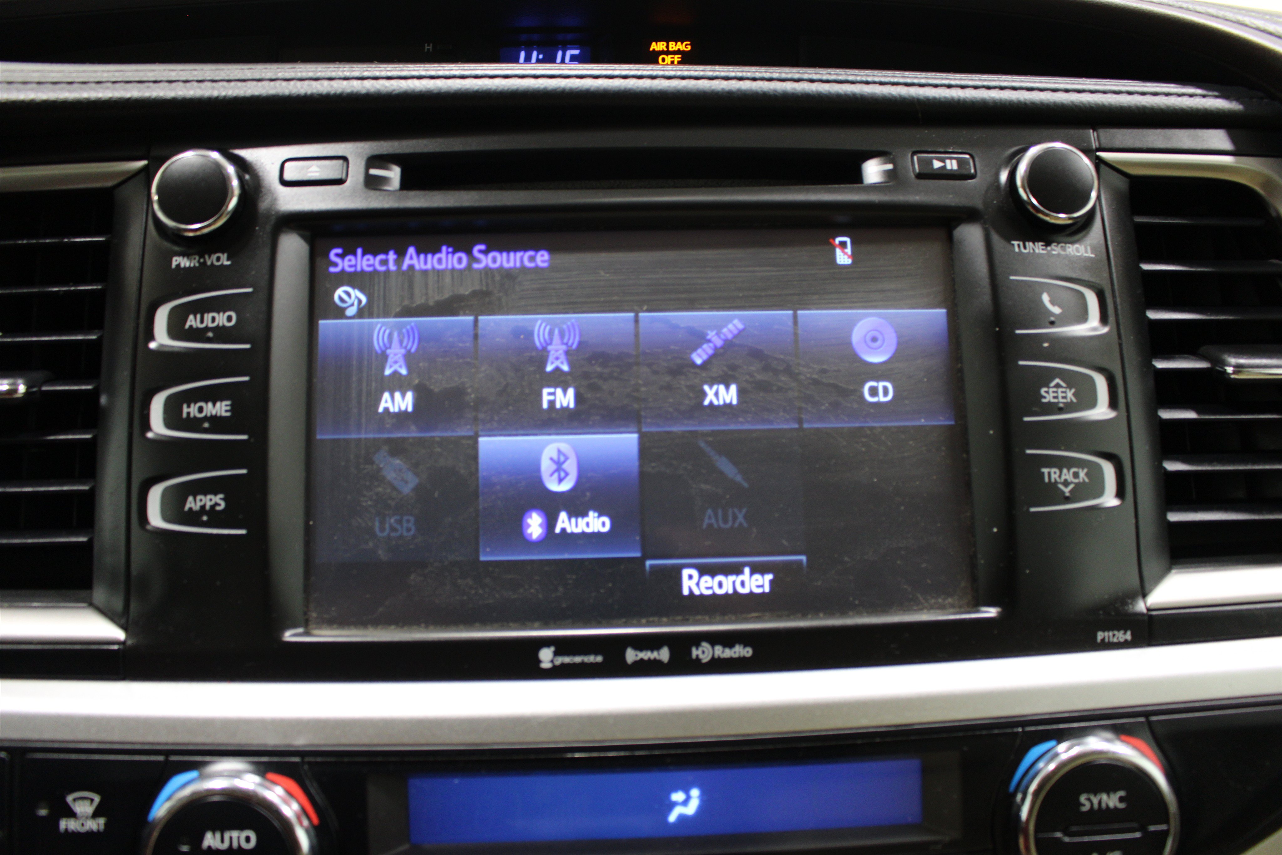 Used 2016 Toyota Highlander Plus w/ Protection Package #3 AWD/4WD image 14
