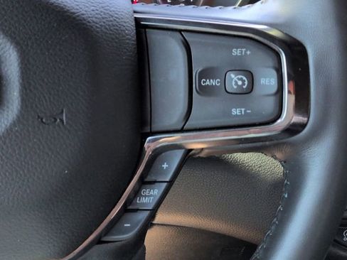 Used 2024 RAM 1500 Big Horn image 33