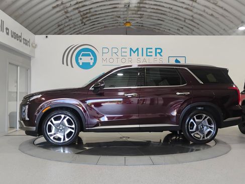 Used 2024 Hyundai Palisade SEL w/ Premium Package FWD image 5