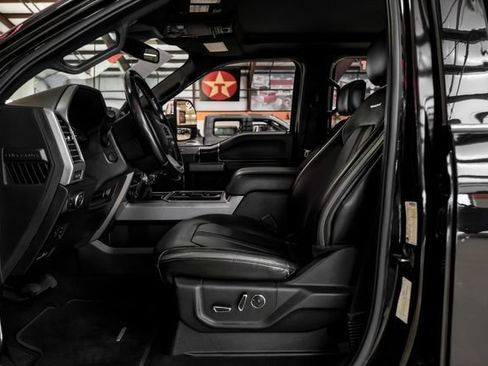 Used 2020 Ford F250 Platinum w/ FX4 Off-Road Package AWD/4WD image 6