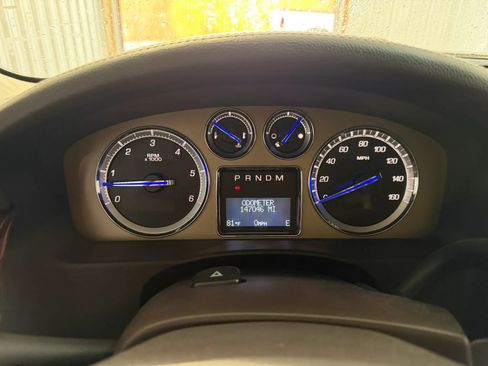 Used 2012 Cadillac Escalade ESV Platinum AWD/4WD image 34