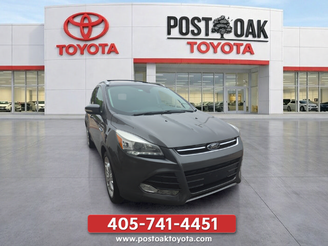 Used 2016 Ford Escape Titanium w/ Equipment Group 301A AWD/4WD image 10