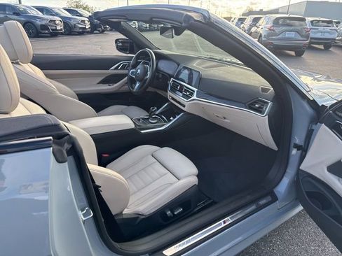 Used 2022 BMW 430i Convertible w/ M Sport Package image 10
