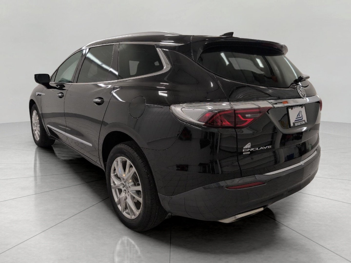 Used 2023 Buick Enclave Essence w/ Experience Buick Package AWD/4WD image 21