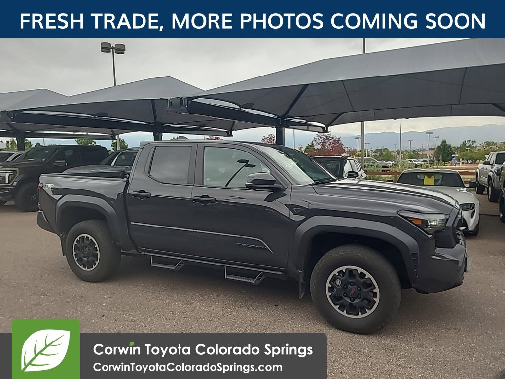 Used 2024 Toyota Tacoma TRD Off-Road w/ TRD Off Road Premium Package AWD/4WD image 10