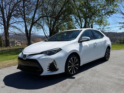 Used 2017 Toyota Corolla SE image 5