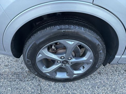 Certified 2023 Ford Escape ST-Line Select w/ Tech Pack #1 image 10