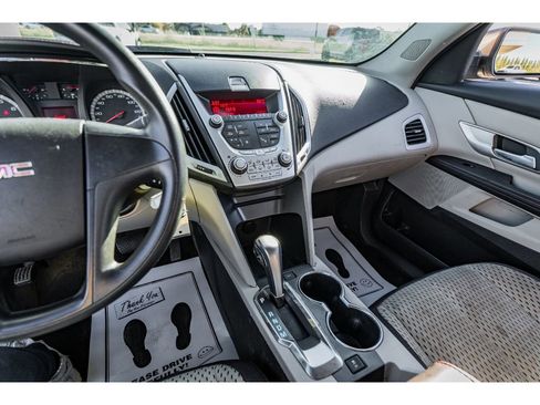 Used 2011 GMC Terrain SLE image 14
