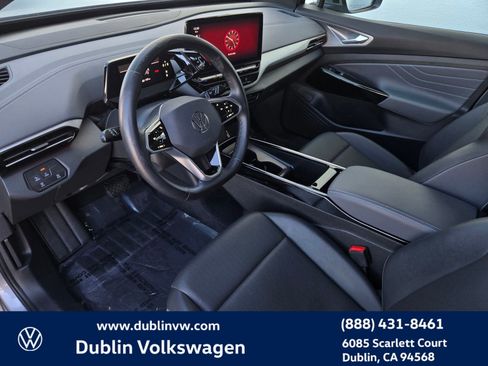 Certified 2023 Volkswagen ID.4 Pro S image 9