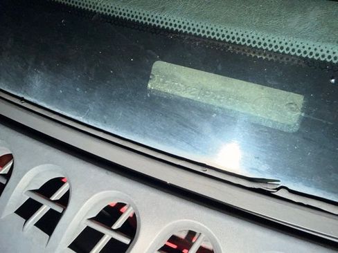 Used 2006 Ford F250 XLT image 25