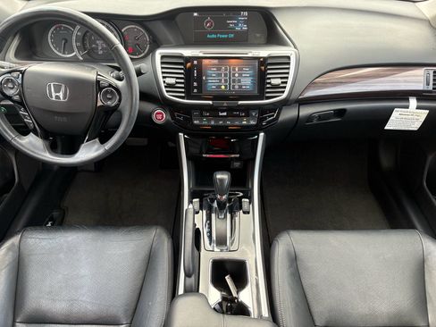 Used 2016 Honda Accord EX-L image 2