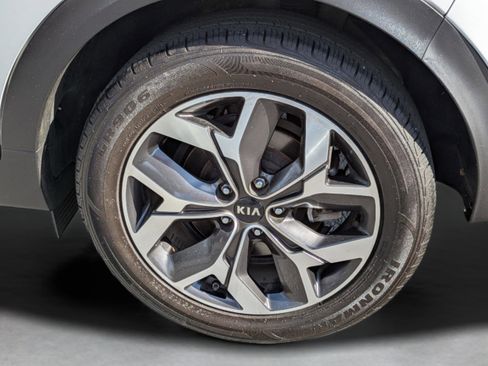 Used 2020 Kia Sportage EX w/ EX Technology Package image 10