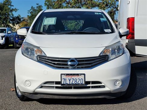 Used 2015 Nissan Versa Note SV image 3