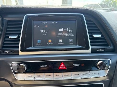 Used 2018 Hyundai Sonata SEL w/ Cargo Package FWD image 18