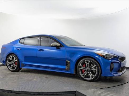Used 2018 Kia Stinger GT RWD image 11