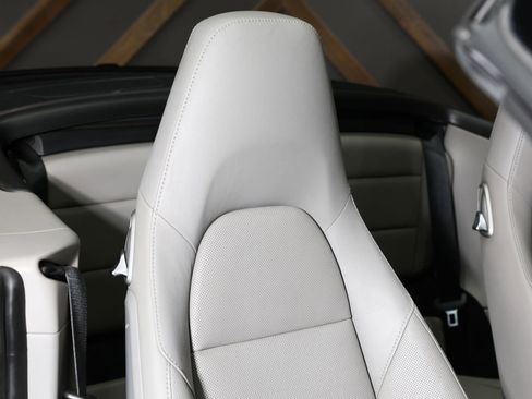 Used 2013 Porsche 911 Carrera image 39