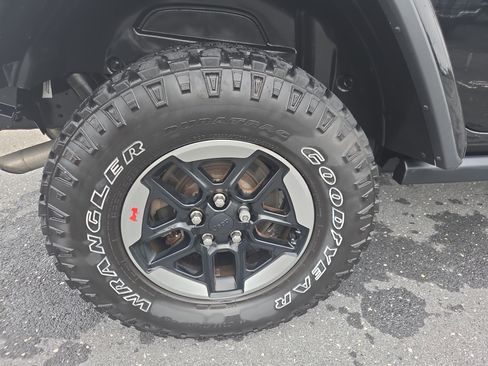 Used 2020 Jeep Wrangler Unlimited Rubicon AWD/4WD image 28