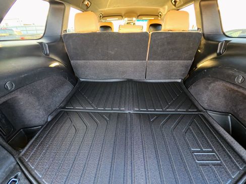 Used 2014 Jeep Grand Cherokee Laredo w/ 18" Wheel & 8.4" Radio Group image 14