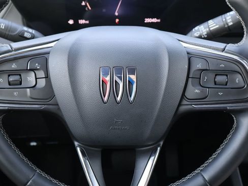 Used 2025 Buick Encore GX Preferred FWD image 29