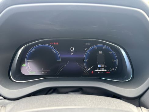Certified 2023 Toyota Venza Limited AWD/4WD image 3