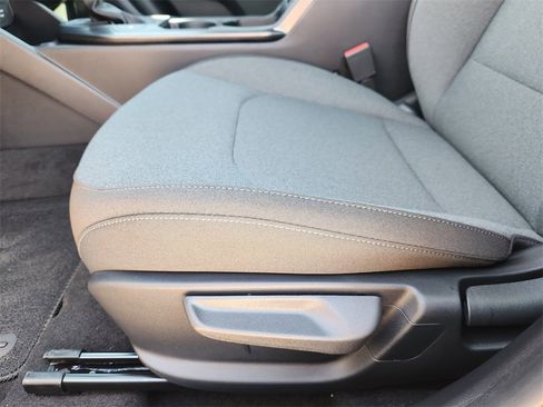 New 2025 Kia K4 LXS image 17