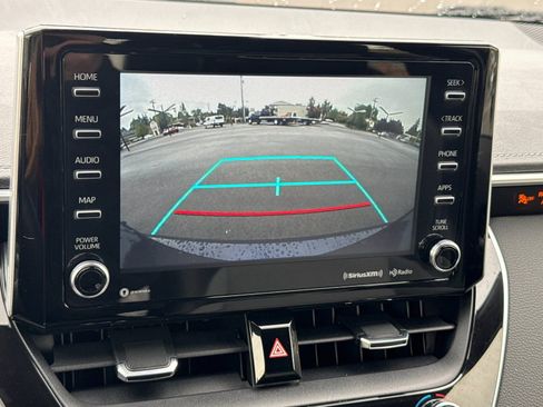 Used 2022 Toyota Corolla XSE image 17