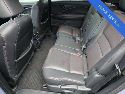 Used 2025 Honda Passport Black Edition image 14