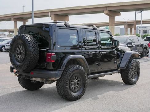 Used 2022 Jeep Wrangler Unlimited Rubicon w/ Trailer Tow Package AWD/4WD image 6