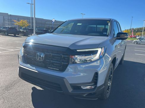 New 2026 Honda Ridgeline Black Edition image 5