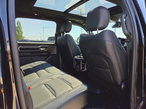 Used 2021 RAM 1500 Big Horn AWD/4WD image 33