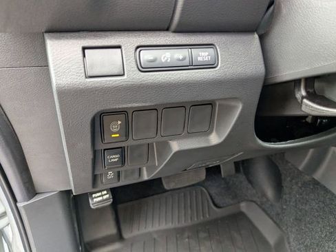 New 2026 Nissan Frontier SV w/ All-Weather Content Package AWD/4WD image 15