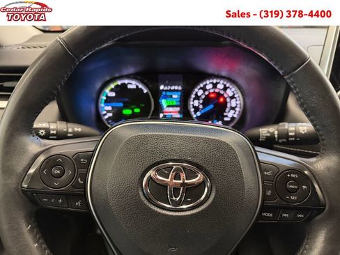 Certified 2019 Toyota RAV4 XLE image 16