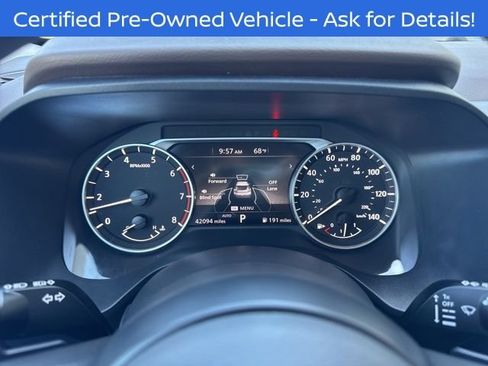 Used 2023 Nissan Rogue S AWD/4WD image 13