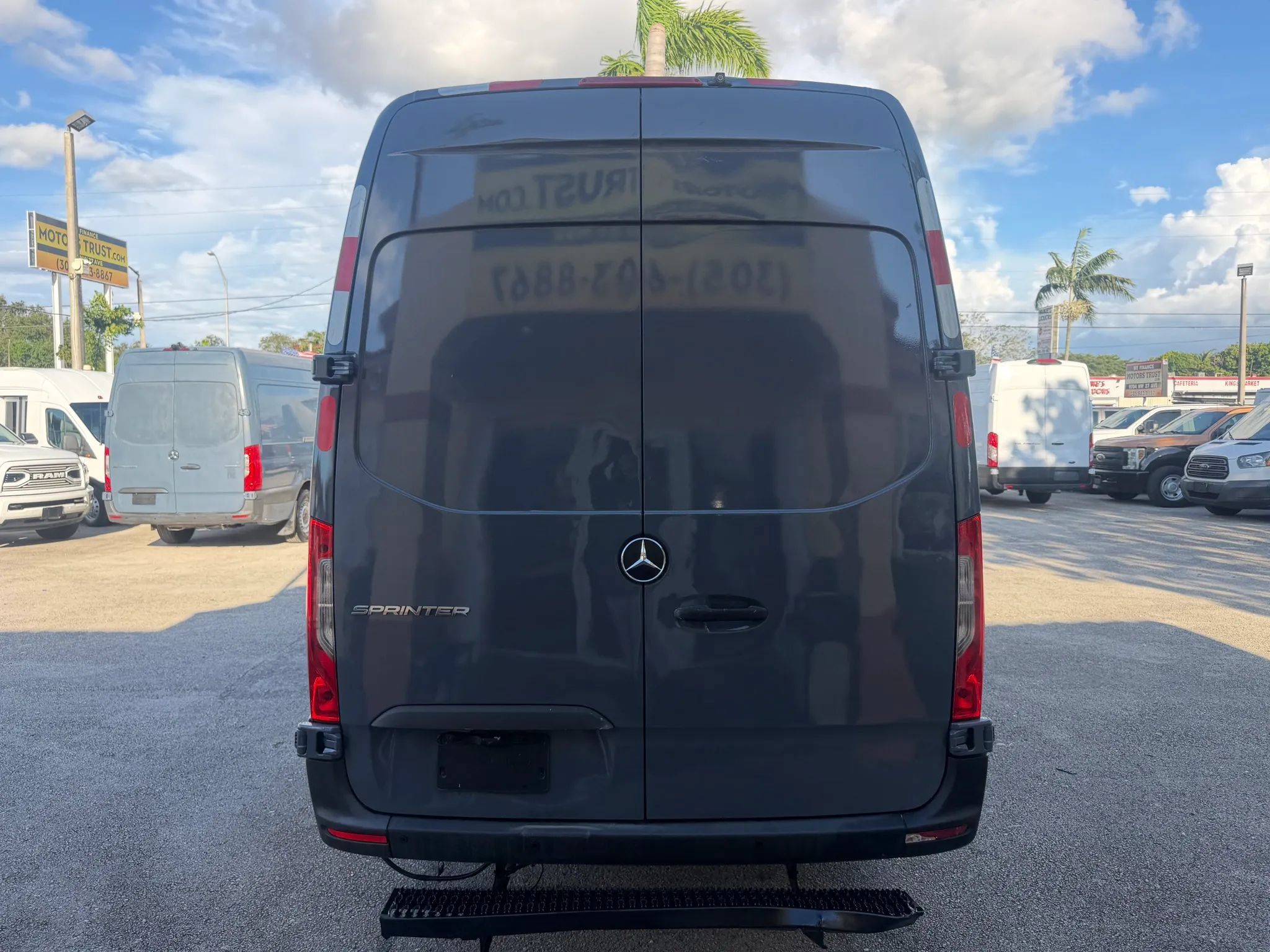 Used 2019 Mercedes-Benz Sprinter 170 image 5