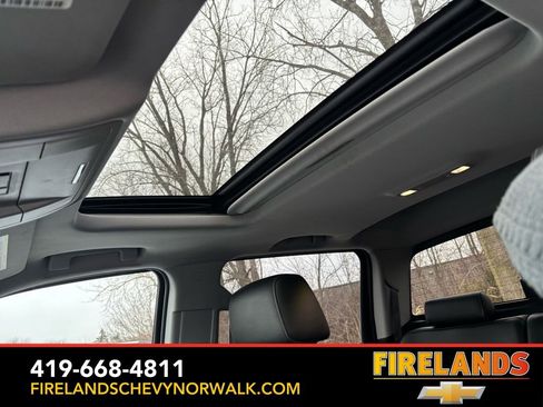 Used 2017 Chevrolet Silverado 2500 LTZ image 32