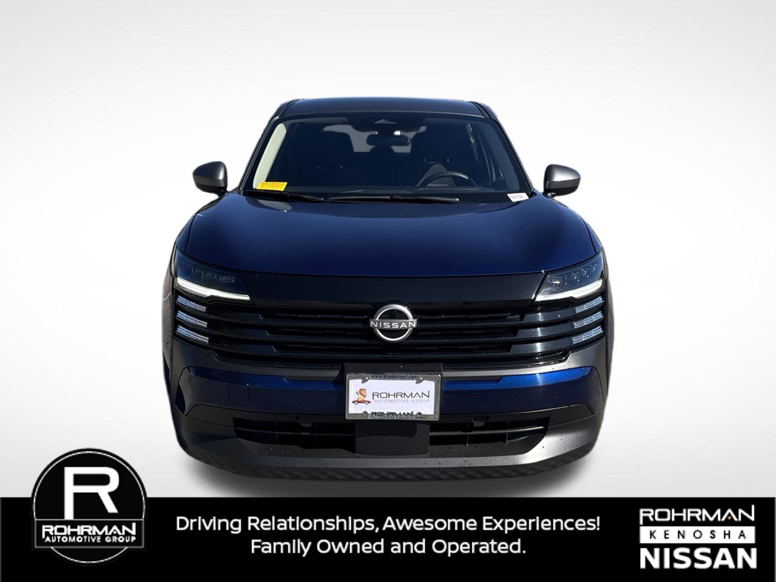Used 2025 Nissan Kicks SV AWD/4WD image 2