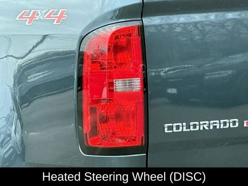 Used 2019 Chevrolet Colorado LT w/ Luxury Package, Chrome image 11