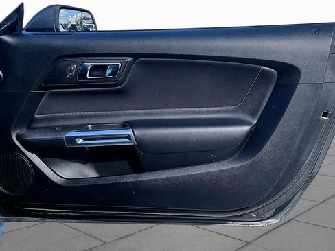 Used 2020 Ford Mustang Coupe RWD image 20
