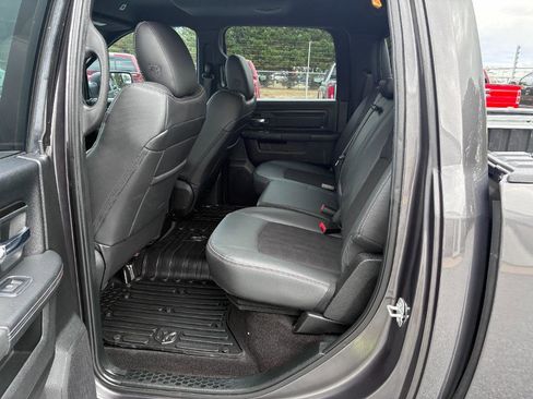 Used 2018 RAM 1500 Rebel w/ Luxury Group image 10