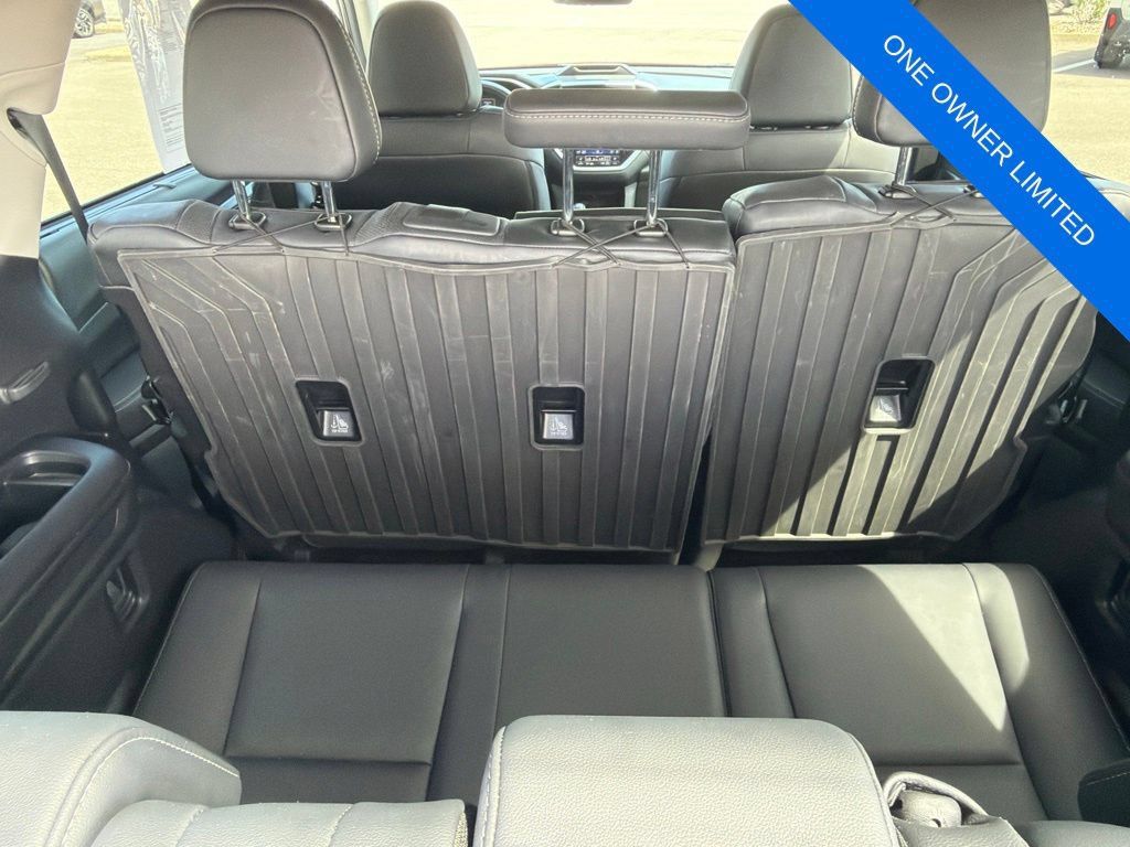 Used 2023 Subaru Ascent Limited w/ Technology Package AWD/4WD image 28