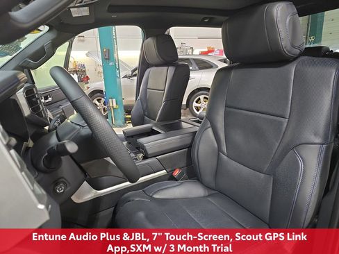 Certified 2025 Toyota Tundra Platinum image 19