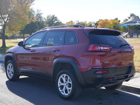 Used 2014 Jeep Cherokee Trailhawk w/ Comfort/Convenience Group image 5