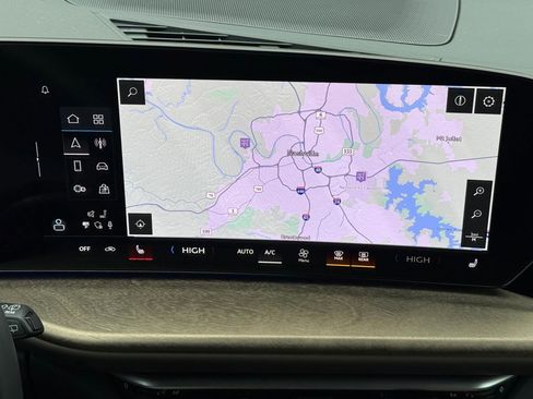 Certified 2025 Audi Q5 Premium w/ Convenience Package image 29