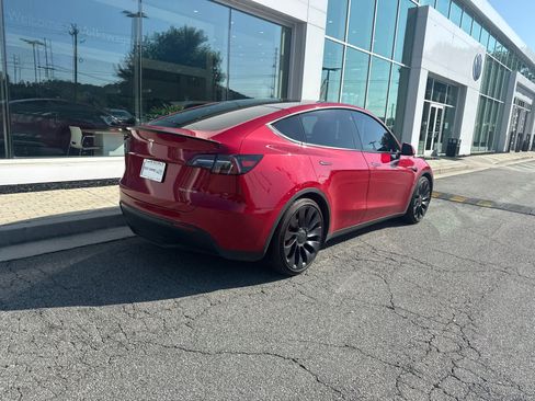 Used 2022 Tesla Model Y Performance AWD/4WD image 7