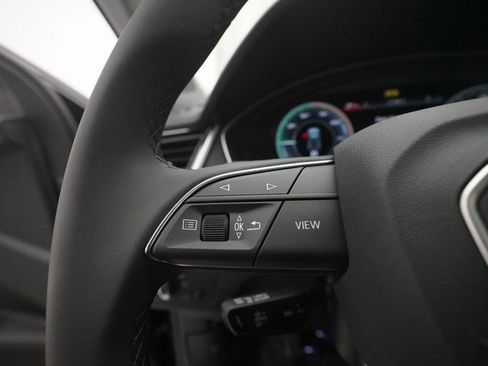 New 2025 Audi Q5 e Premium Plus image 18
