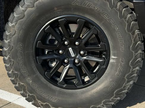 Used 2024 Ford F150 Raptor AWD/4WD image 9
