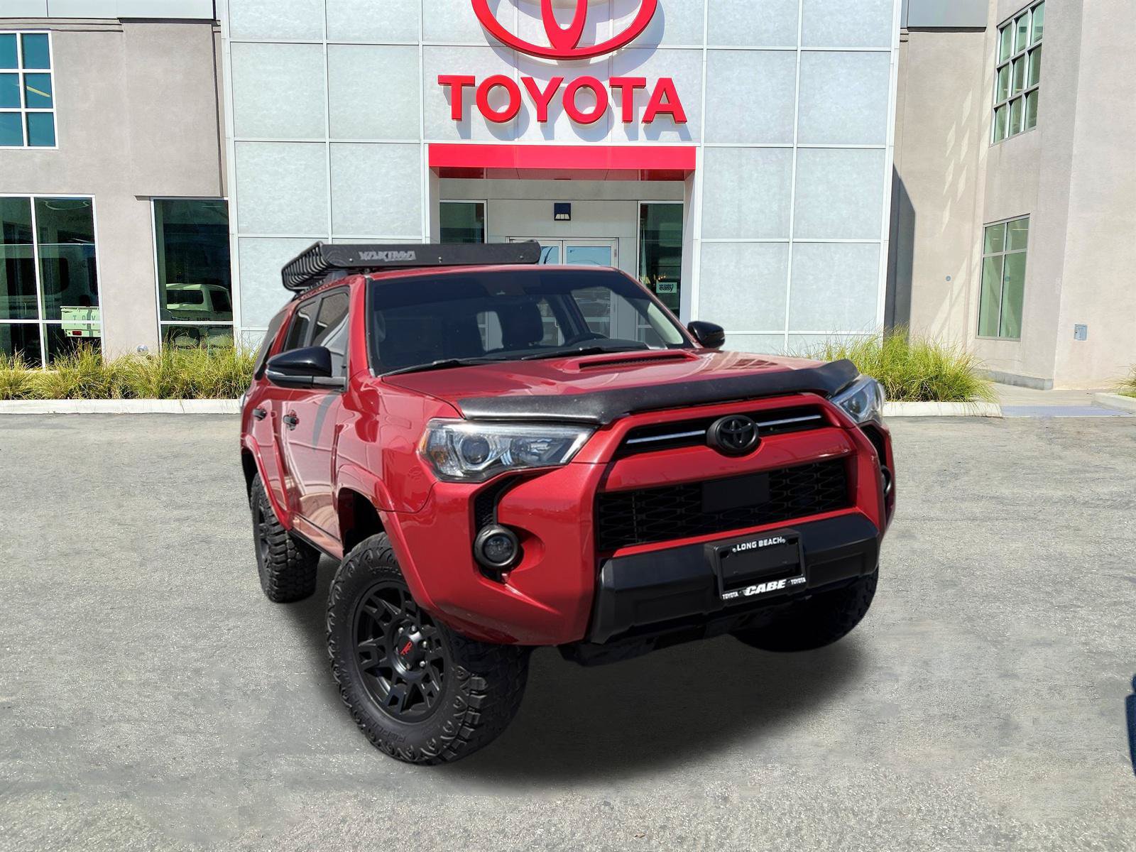 Used 2021 Toyota 4Runner Venture w/ Moonroof Package AWD/4WD image 2