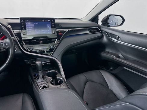 Used 2023 Toyota Camry XSE image 23